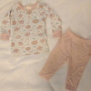 Swiggles Pink and White Pajama Sets with Playful Pattern. Ruffle Butt Bottoms​